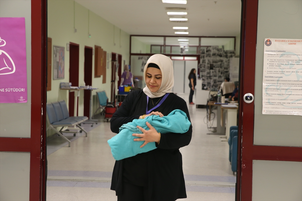 17 yıldır binlerce doğuma tanıklık ediyor