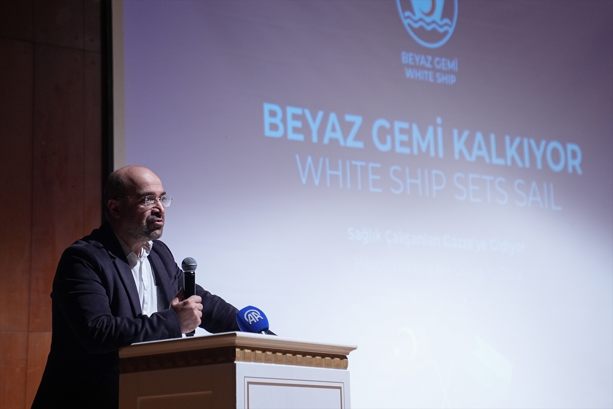 “Beyaz Gemi” Gazze için yola çıkıyor
