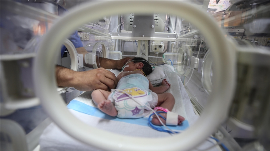 İngiltere’de doğum skandalı: 500’den fazla anne ve bebek zarar gördü
