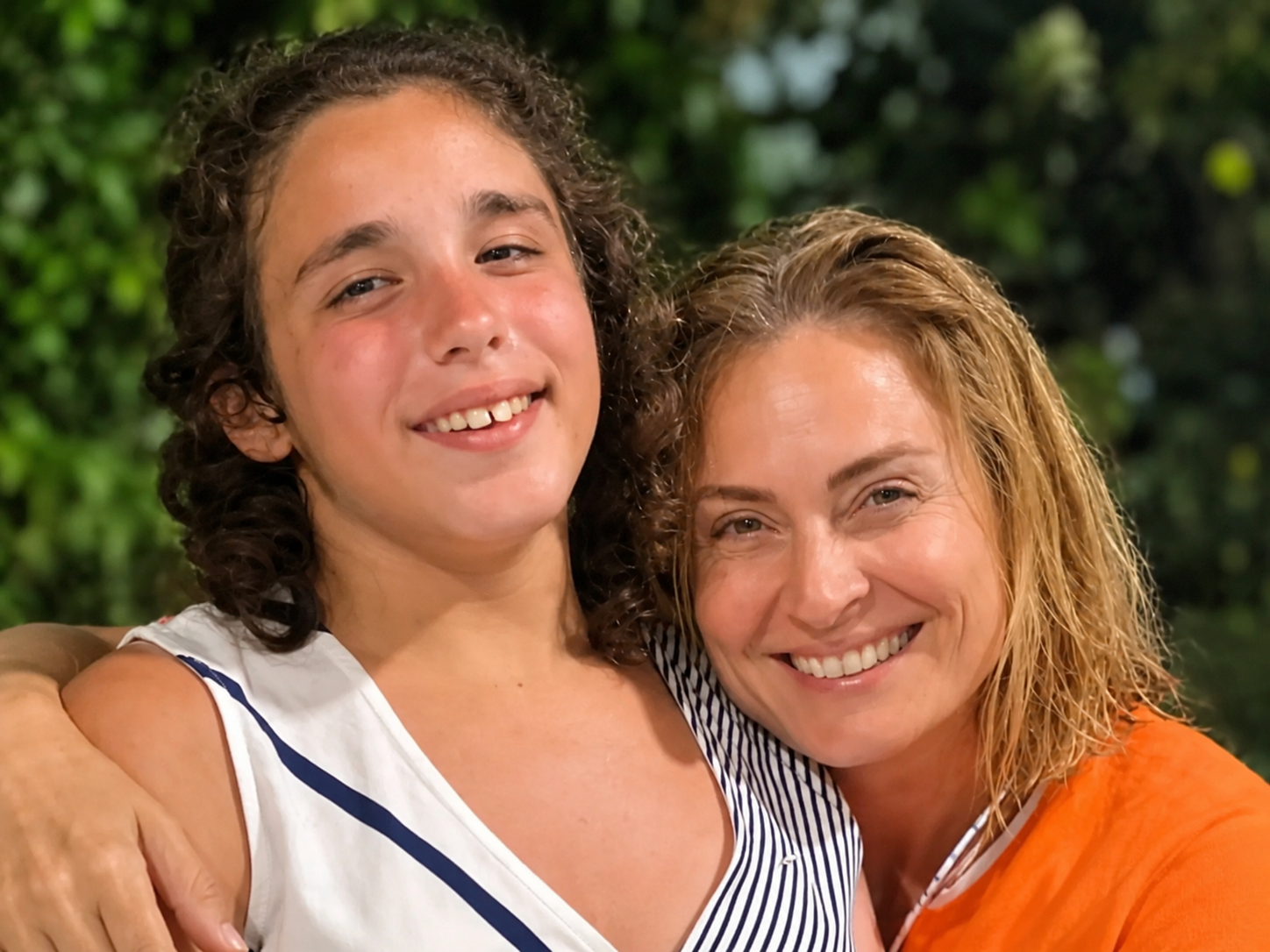 Ceyda Düvenci ve Melisa’nın destek verdiği Serebral Palsi farkındalığı